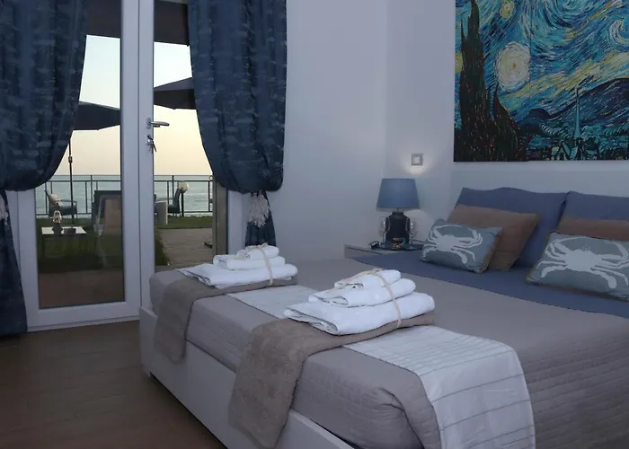 Anzio Hotels With Amazing Views