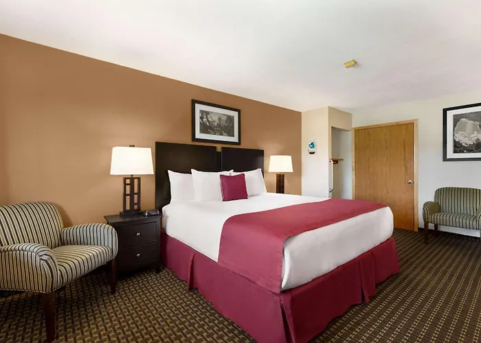 Cortez hotels near Cortez Cultural Center