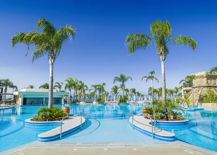 Paphos hotels near Kato Paphos Archaeological Park
