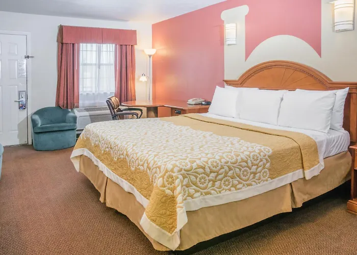 Bastrop Hotels With Amazing Views