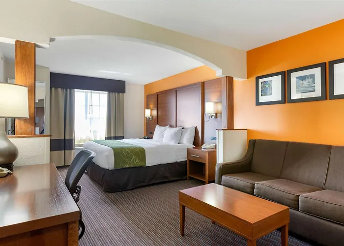 Stevensville Hotels With Amazing Views