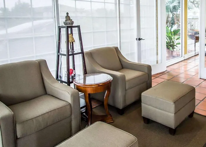 Cocoa Beach Beach hotels