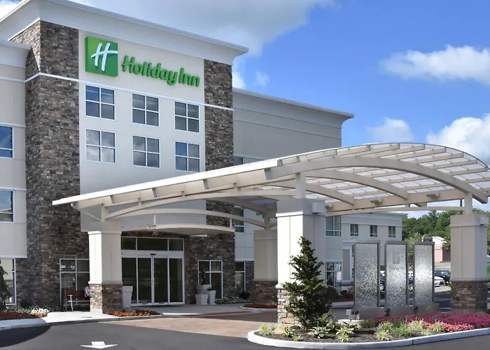 Canton Beach hotels