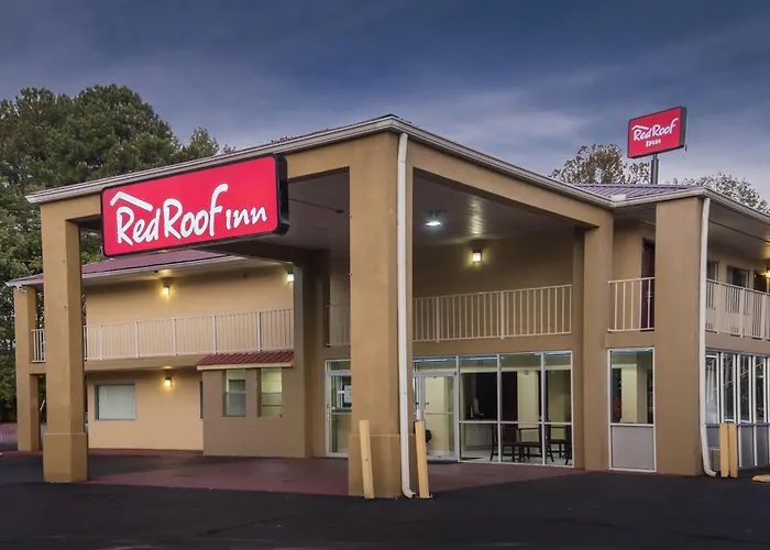 Acworth Beach hotels
