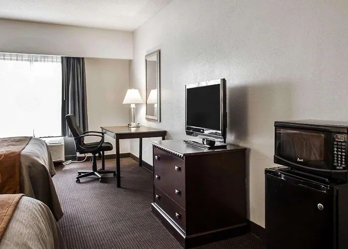Lumberton Hotels With Amazing Views