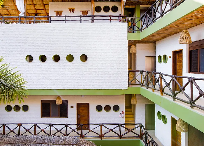 Sayulita hotels near Punta de Mita