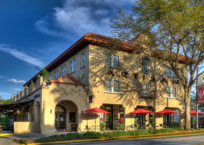 DeLand Hotels With Amazing Views