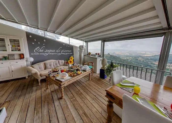 Campiglia Marittima Hotels With Amazing Views