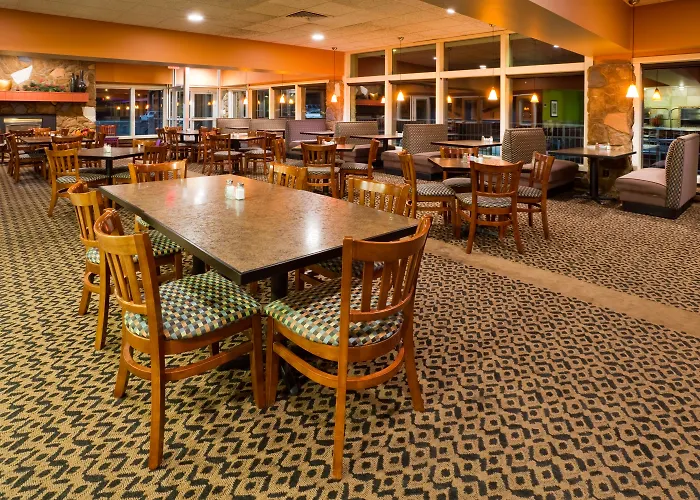 Detroit Lakes Hotels With Amazing Views