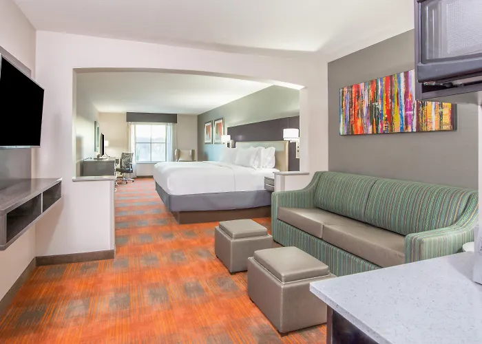 Shawnee Beach hotels