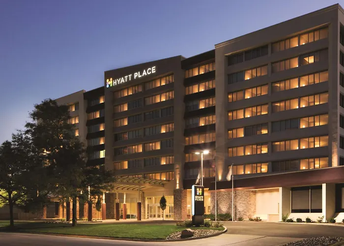Rosemont Hotels With Amazing Views