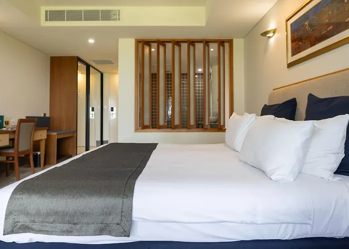 Darwin Beach hotels