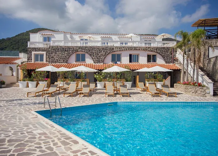 Ischia Beach hotels