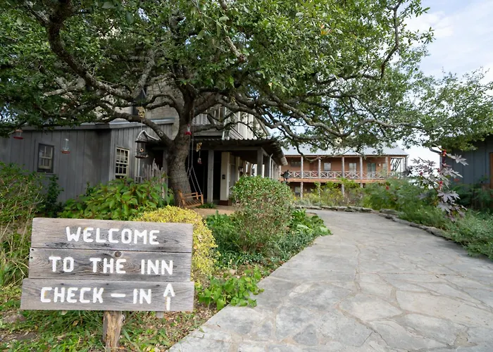 Kyle Beach hotels