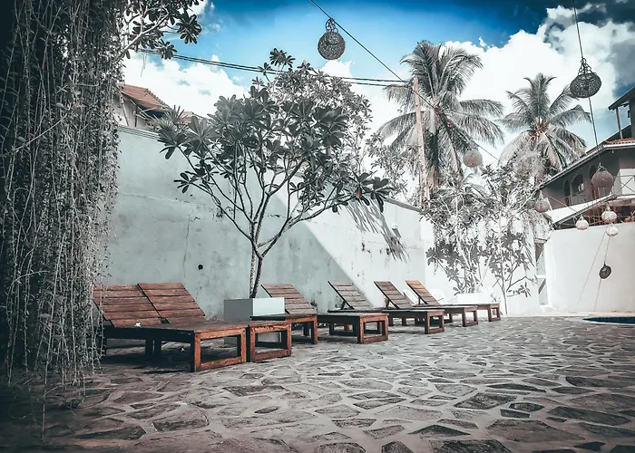 Pinnawala (Kegalle) Hotels With Amazing Views