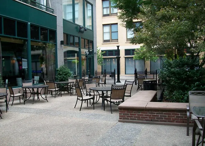 Providence hotels near State House