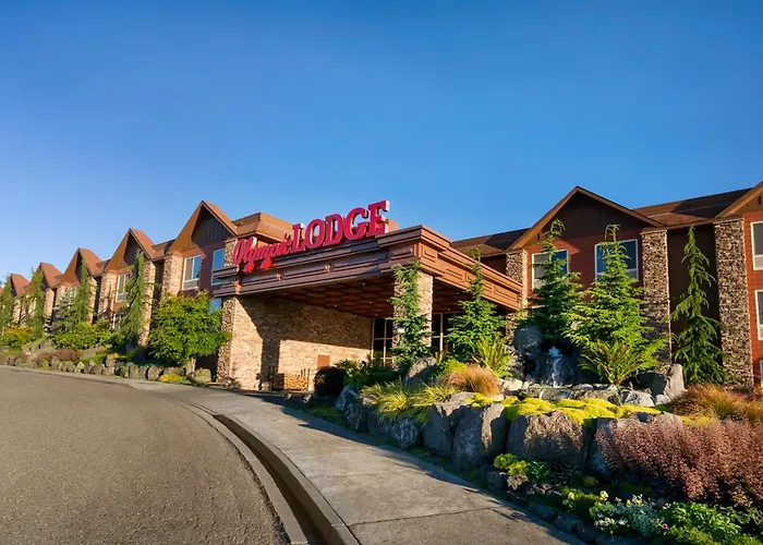 Port Angeles hotels near Black Ball Ferry Line