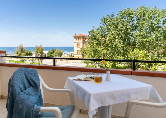 Scalea Hotels With Amazing Views