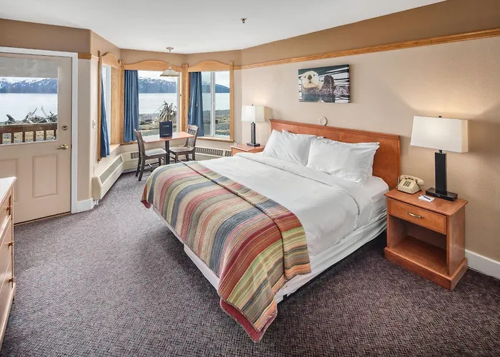 Homer Hotels With Amazing Views