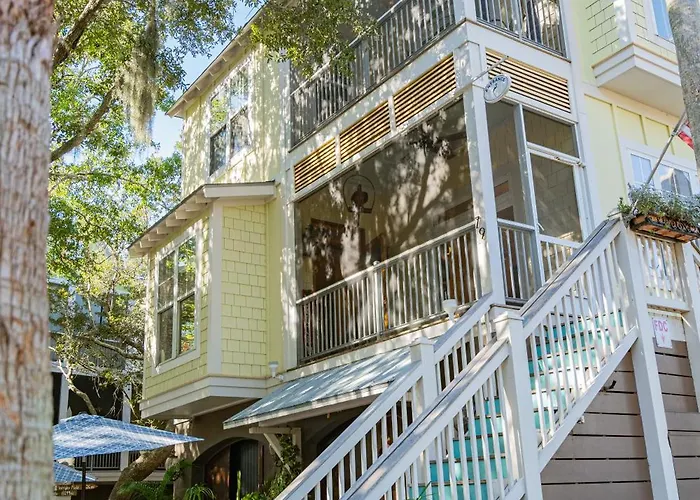 Folly Beach hotels near Folly Beach County Park