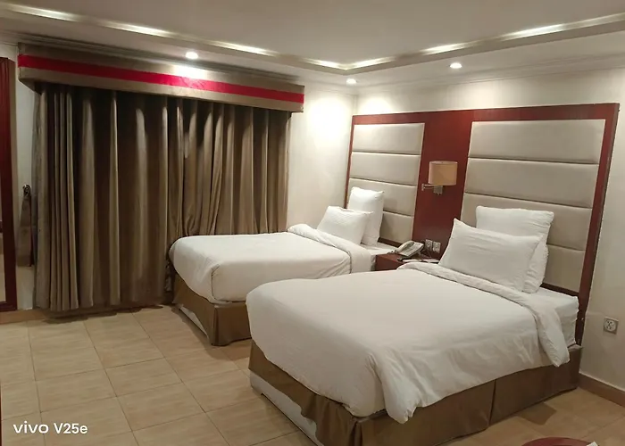 Murree Hotels With Amazing Views