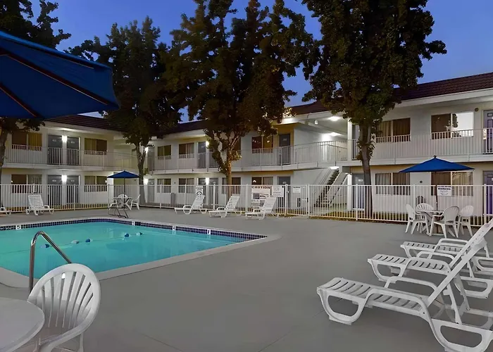 San Jose Beach hotels