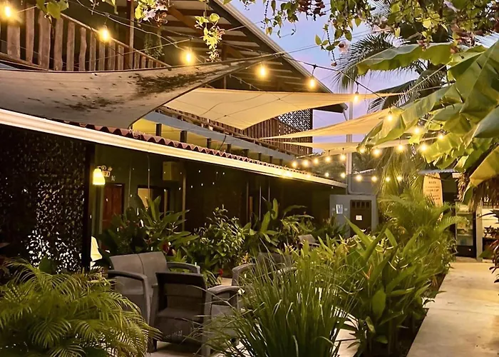 Playa Santa Teresa (Puntarenas) Hotels With Amazing Views