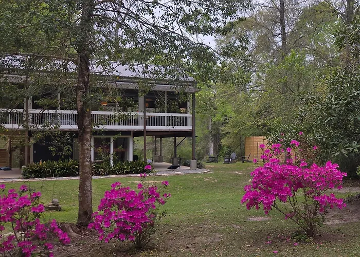 Covington Beach hotels