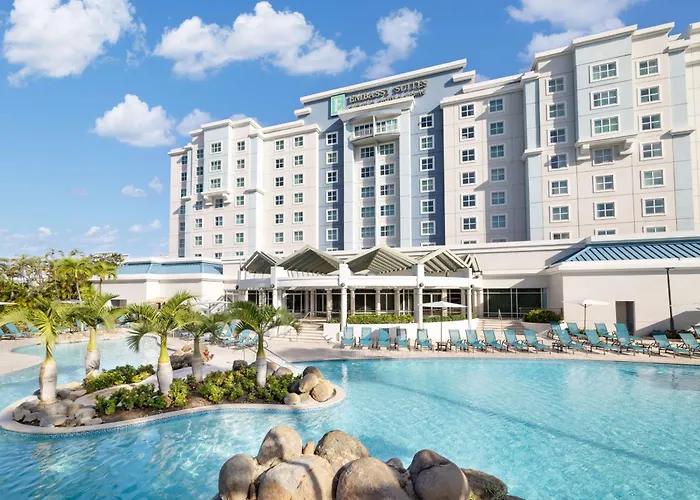 San Juan hotels near Luis A. Ferre Performing Arts Center