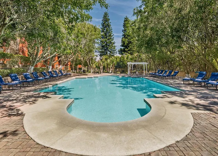 Ixtapan de la Sal Hotels With Amazing Views