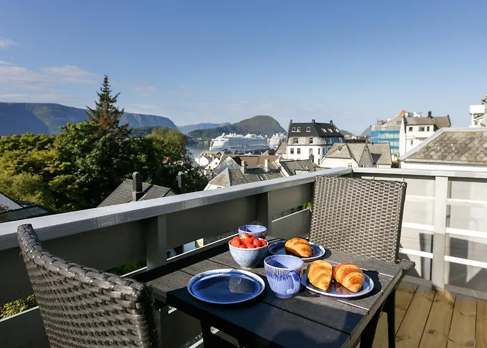Alesund Beach hotels