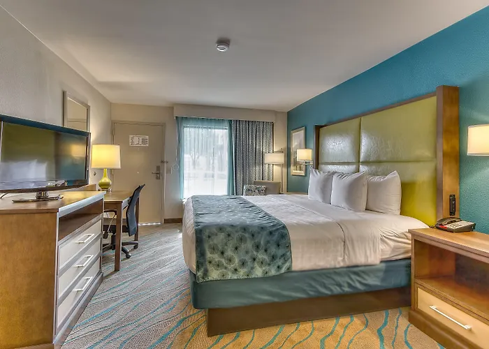 Gulfport Beach hotels