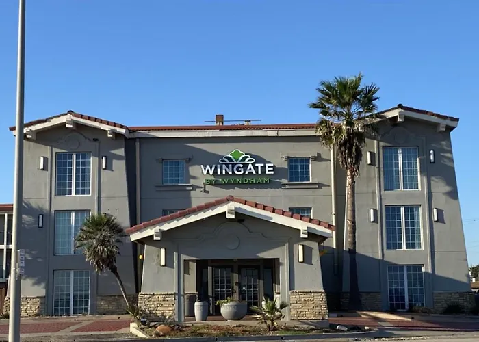Galveston hotels near The Strand
