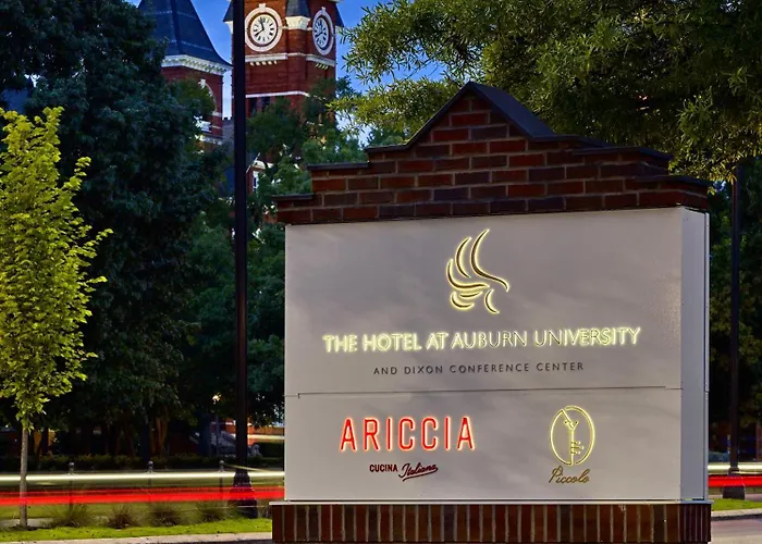Auburn Hotels With Amazing Views
