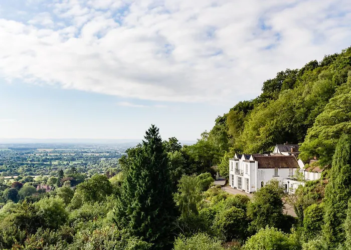 Great Malvern Beach hotels