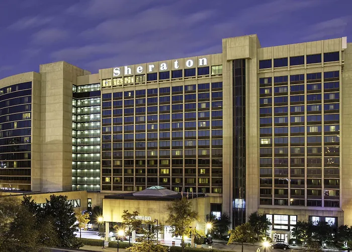 Birmingham hotels near Sloss Furnaces National Historic Landmark