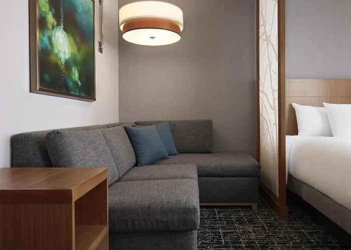 Yonkers Hotels With Amazing Views