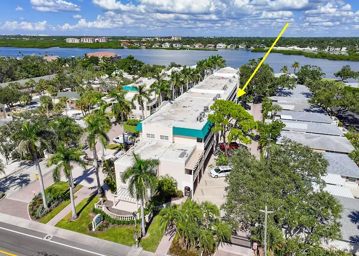 Siesta Key hotels near Siesta Key Beach