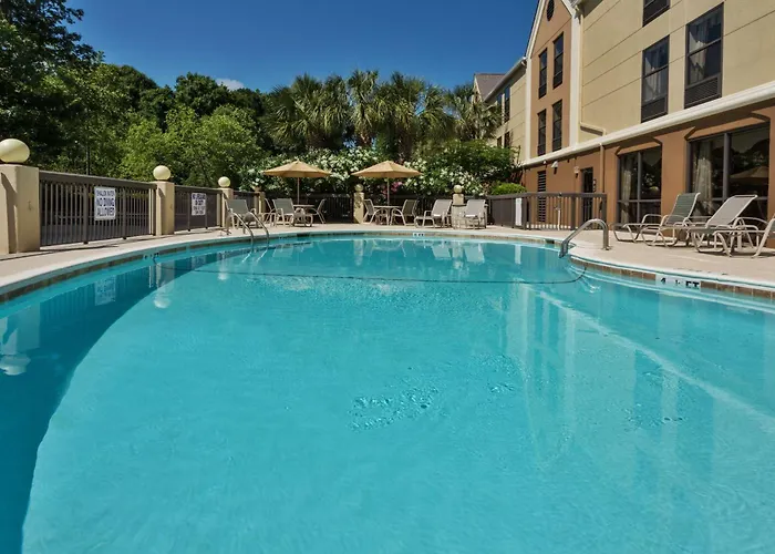 Pawleys Island Beach hotels