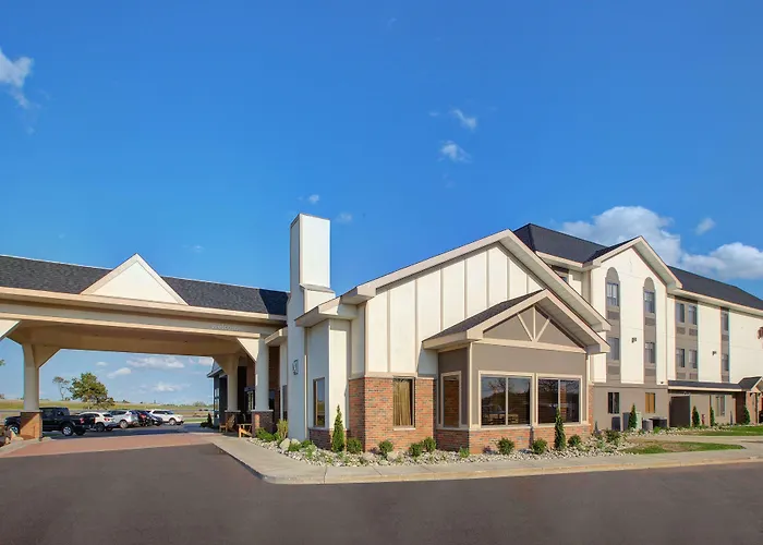 Gaylord Beach hotels