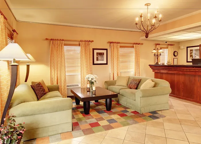 Salem Hotels With Amazing Views