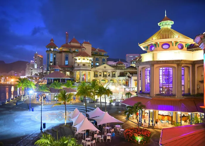 Port Louis Beach hotels