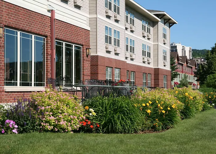 Duluth Hotels With Amazing Views