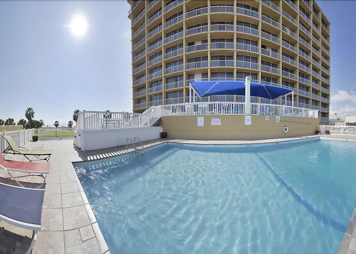 Corpus Christi hotels near Heritage Park