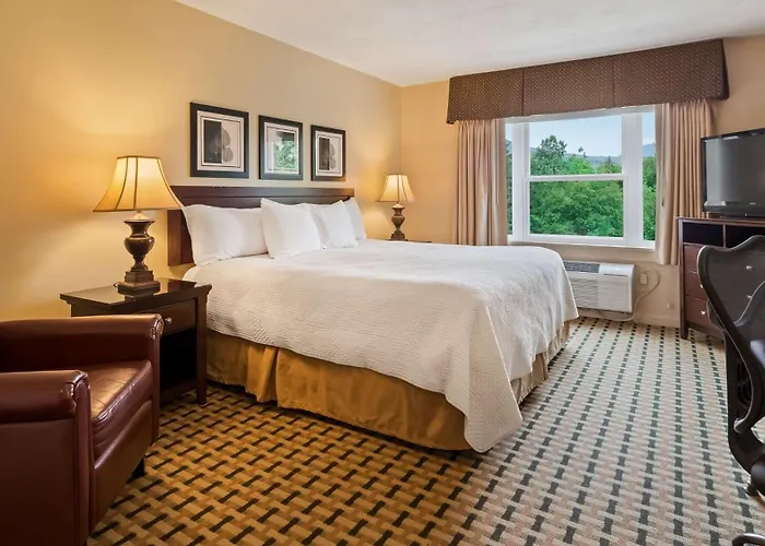 Waterville Valley Beach hotels