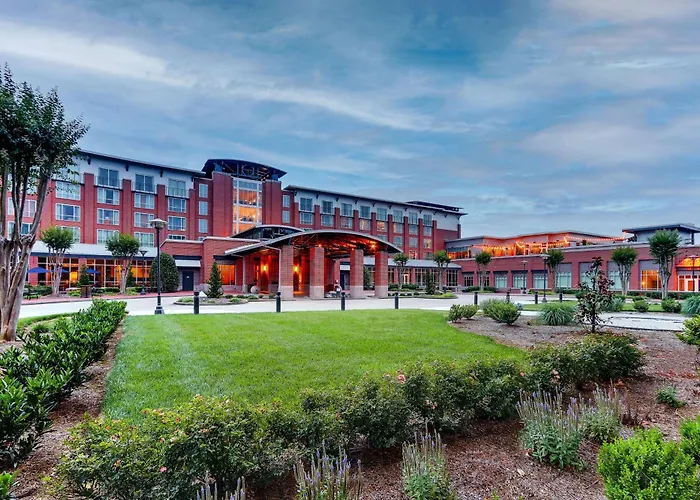 Chattanooga hotels near Chattanooga Choo Choo