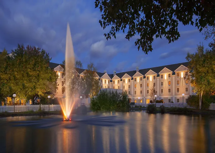 North Conway hotels near 