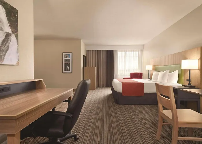 Eagan Hotels With Amazing Views