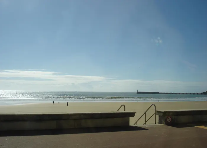 Les Sables-d'Olonne Hotels With Amazing Views
