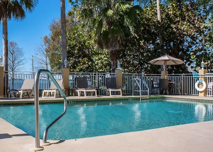 Clearwater hotels near Sand Key Park